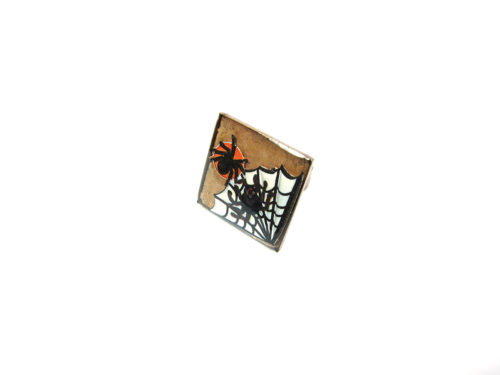 Inel realizat manual – Halloween Spider Web